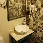 Panzió Art'otel