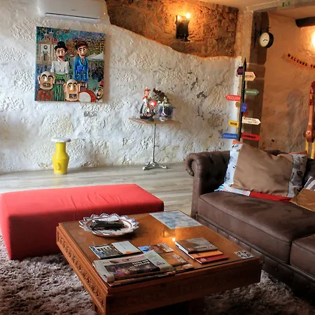 Art'otel Bed and Breakfast