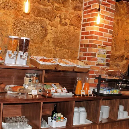 Bed & Breakfast Art'otel Barcelos