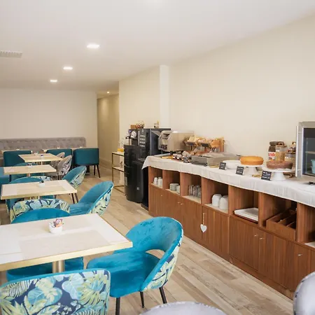 Art'otel Bed & Breakfast 4*