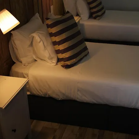 Bed & Breakfast Art'otel 4*