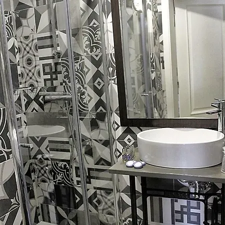 Art'otel Bed & Breakfast