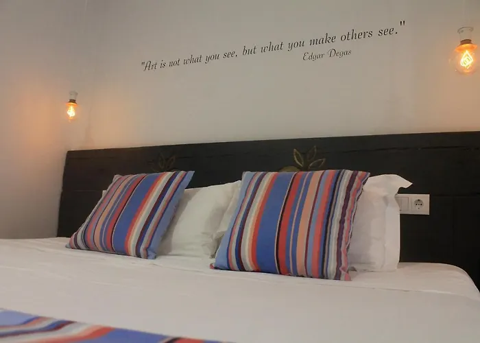 Art'otel Bed & Breakfast 4*