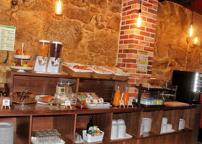 Bed & Breakfast Art'otel Barcelos